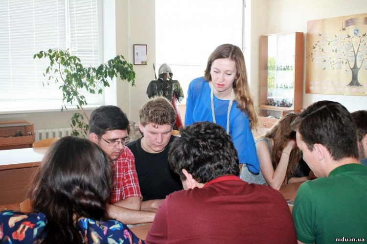 Мариупольские студенты разработали игру об истории Киевской Руси (ФОТО)
