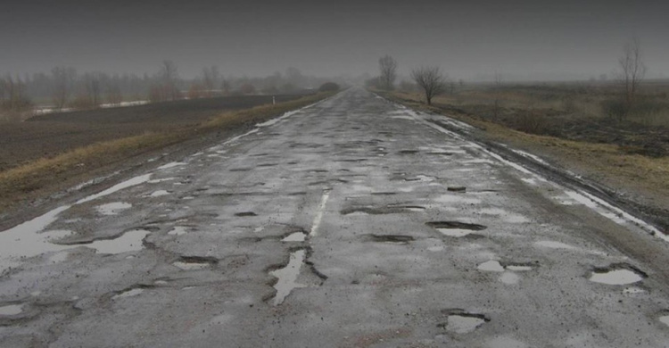 На ремонт дорог в Донецкой и Луганской областях нужно 7 млрд гривен