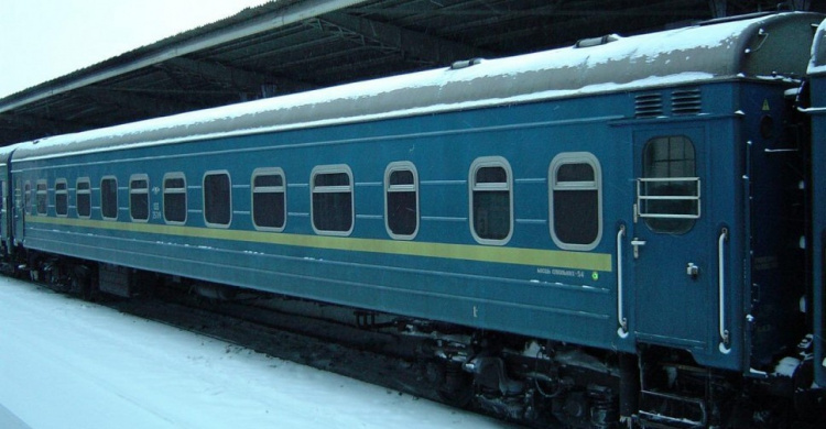 Нет вагонов: «Укрзализныця» отказалась назначать новый поезд 