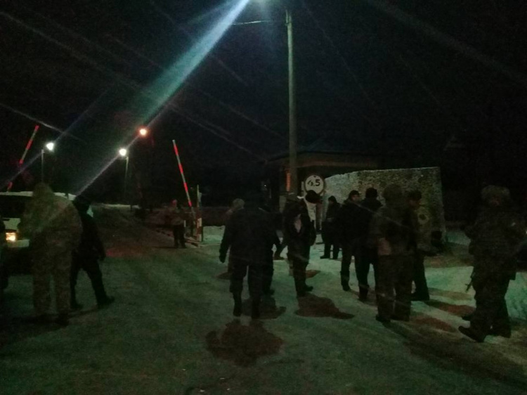 В Донецкой области заблокировали главный железнодорожный участок 