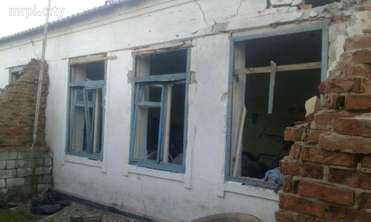 Стали известны истинные масштабы разрушений от обстрела кварталов Павлополя под Мариуполем (ФОТО)