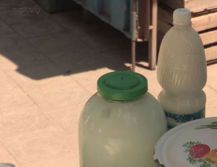 Какие продукты не стоит покупать в жару на мариупольских рынках (ФОТО)