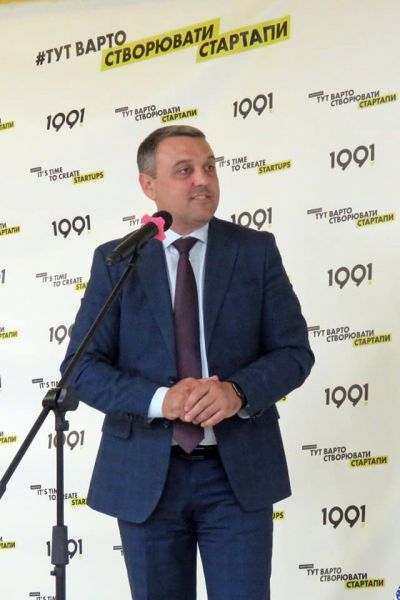 Степан Махсма назвал главный источник успешного развития Мариуполя и района