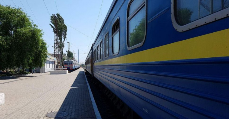 Поезд «Мариуполь-Киев» продлили до Жмеринки (ФОТО)