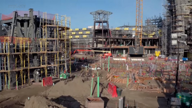 Disney показала видео со стройки парка, посвященного «Звездным войнам» (ФОТО+ВИДЕО)