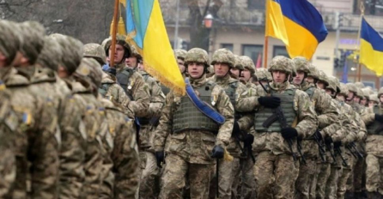 «Штаб-сержант» вместо «прапорщика»: в Украине изменились воинские звания