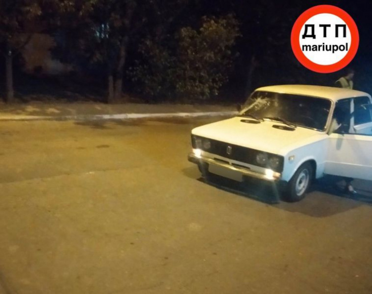 В Мариуполе водитель ВАЗа сбил 17-летнего парня