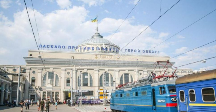Поезд из Мариуполя в Одессу запустят в преддверии лета