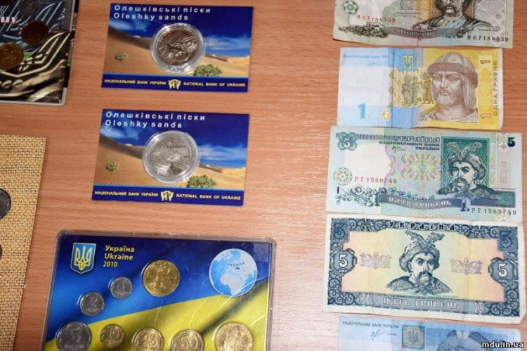В музее Мариупольского университета собрали уникальную коллекцию монет и банкнот разных времен (ФОТО)