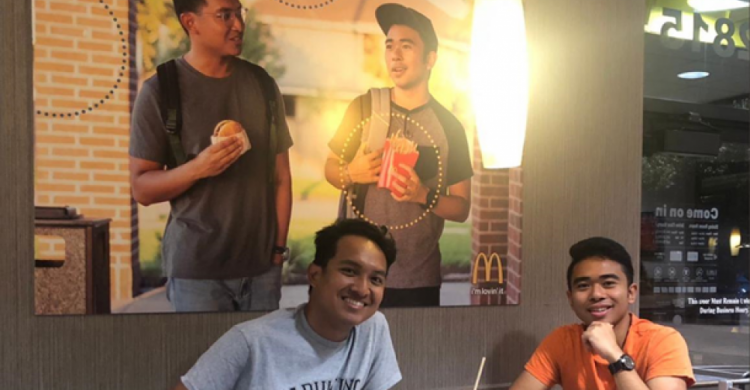 Друзья подделали рекламу McDonald’s и разбогатели (ФОТО+ВИДЕО)