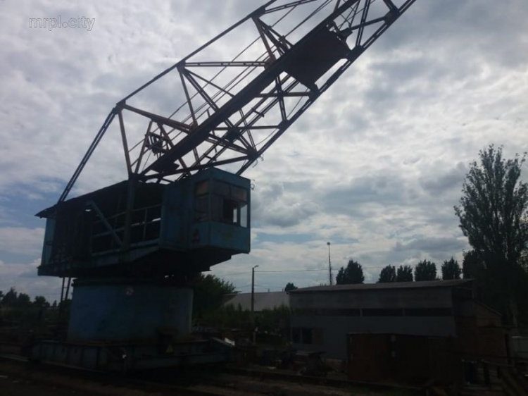 На Донбассе разоблачили подпольную базу с металлоломом и оборудованием на 1,2 миллиона (ФОТО)