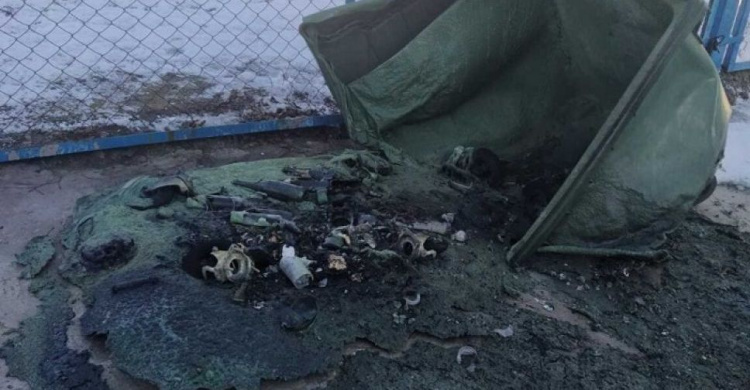 Мариупольские вандалы за два месяца подожгли более 20 евроконтейнеров