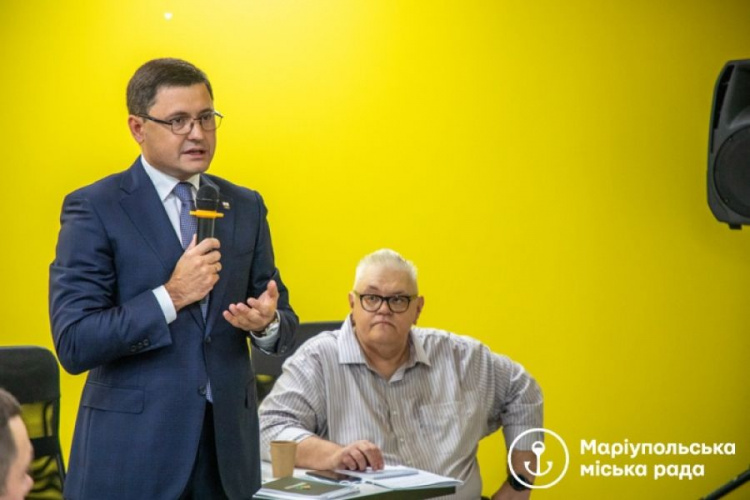 В Мариуполе обсудили Гуманитарную стратегию воссоединения Украины