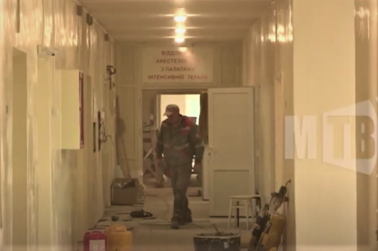 Отремонтированные отделения мариупольской «ковидной» больницы пополнятся 100 койко-местами
