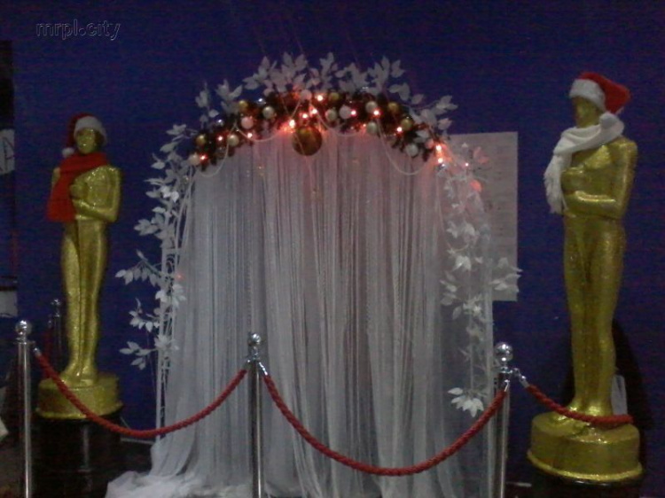 Мариупольские малыши зажигали на чудо-ярмарке ко дню святого Николая (ФОТО)