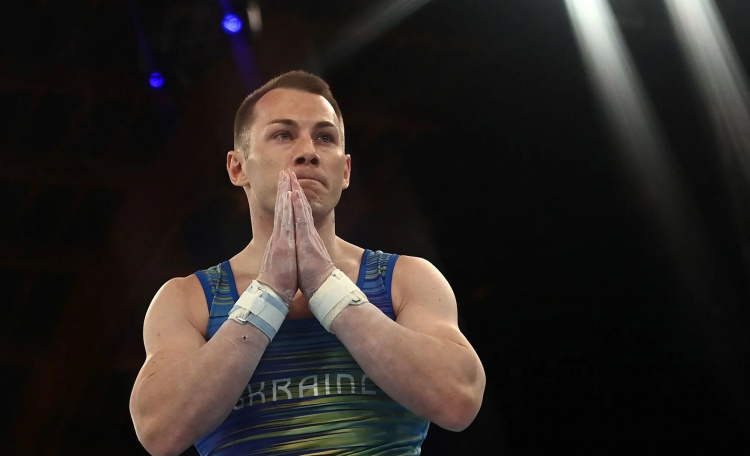 Гімнаст з Маріуполя Ігор Радивілов пережив особисту трагедію, але зібрався та переміг на чемпіонаті світу