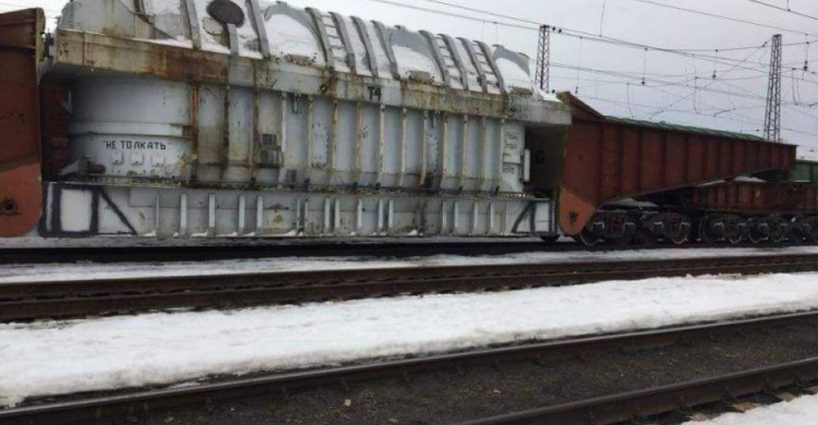 В Донецкую область прибыл уникальный 397-тонный спецпоезд из Литвы (ФОТО)