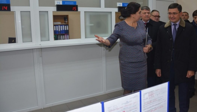В Мариуполе заработал модернизированный фронт-офис для налогоплательщиков (ФОТО)