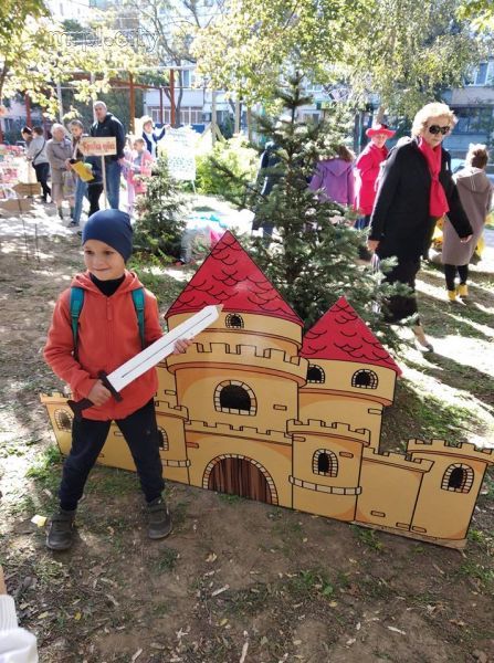 В Мариуполе «Восточный» впервые за последние годы стал центром масштабного детского праздника (ФОТО)