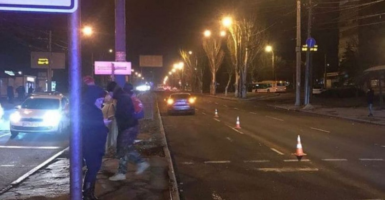 В Мариуполе водитель «Lexus» сбил пешехода