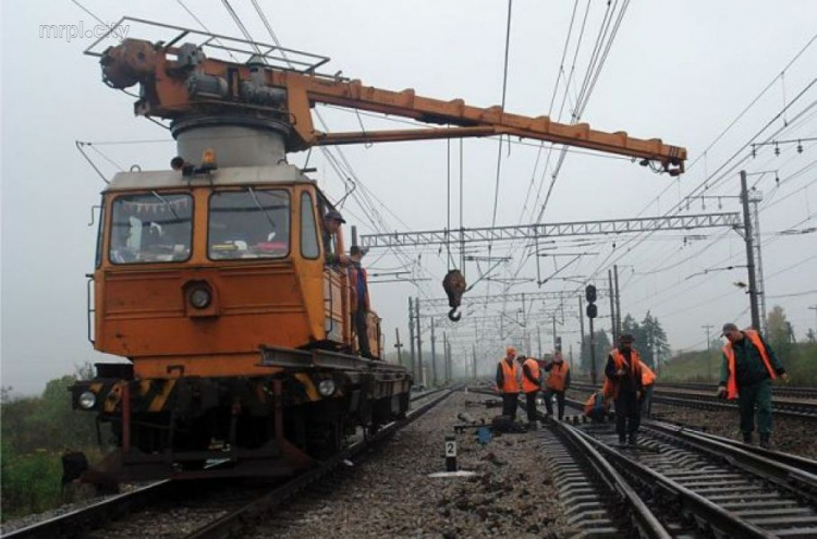 Железнодорожники обещают выполнить ремонт путей, чтобы увеличить количество поездов на Мариуполь
