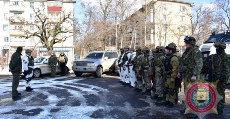 Спецназовцы Донетчины отправились тренироваться на полигон под Мариуполем (ВИДЕО)