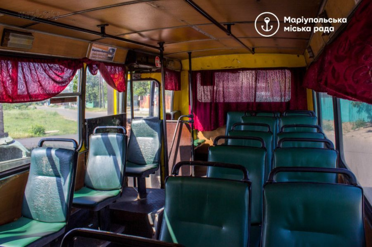 Сняли с рейса: в Мариуполе проверили два популярных автобуса (ФОТО)