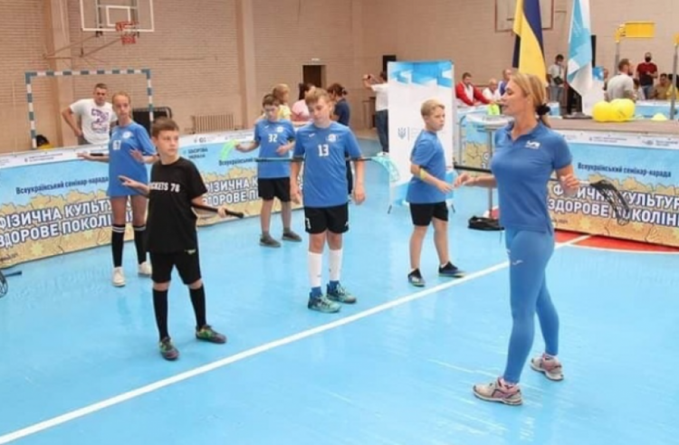 Учительница физкультуры из Мариуполя в пятерке лучших по Украине