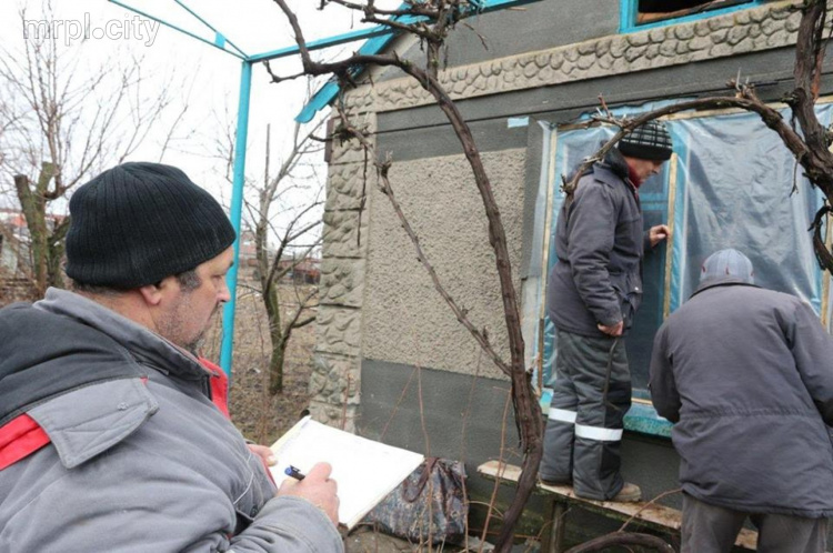 Как помогали восстанавливать дома жителям прифронтовой Сартаны (ФОТОРЕПОРТАЖ)