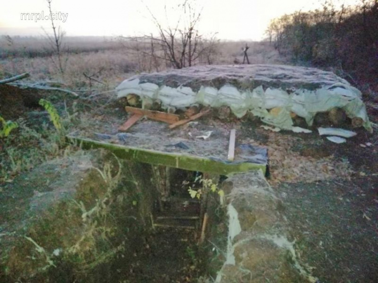 В блиндаже у передовой в Донбассе разведчики ВСУ нашли более тонны спирта (ФОТО)