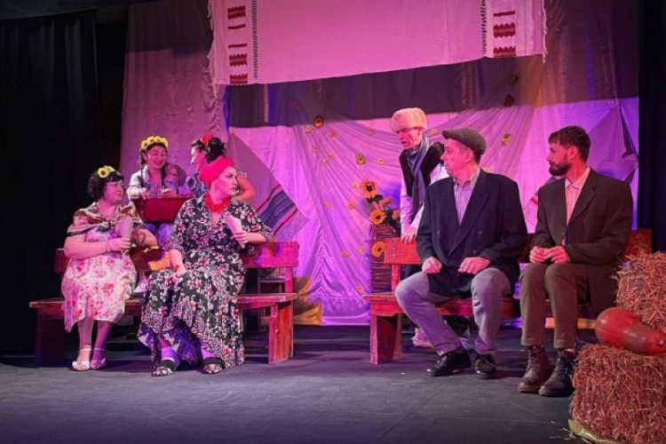 Стартовал фестиваль «Мариуполь театральный»: какие спектакли можно увидеть