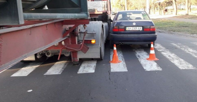 В Мариуполе – всплеск аварий с фурами и грузовиками