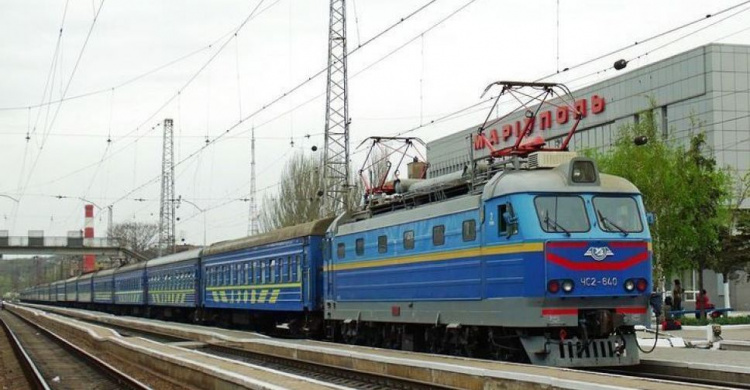  «Укрзализныця» сократила время в пути двух поездов сообщением Мариуполь - Киев