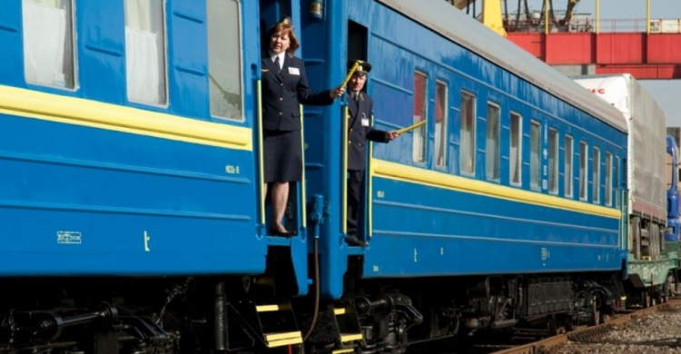 «Укрзализныця» к Пасхе назначила дополнительный рейс из Донецкой области в Одессу