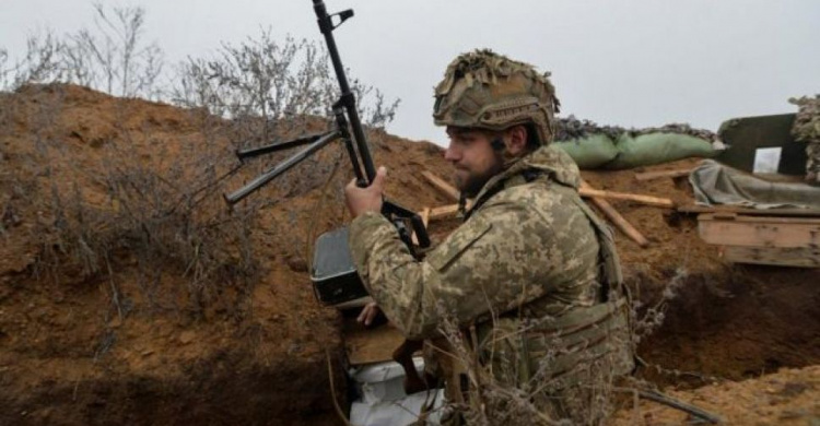 На Донбассе растет количество обстрелов: боевики применяют запрещенное вооружение