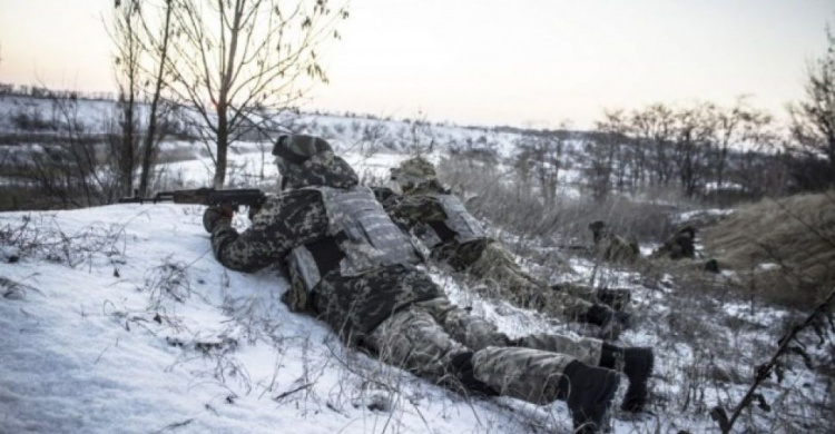 Вблизи Мариуполя открыли огонь по украинским позициям