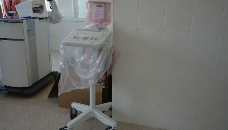 В Мариупольской больнице ремонтируют два отделения и закуплено оборудование на 17 млн  (ФОТО)