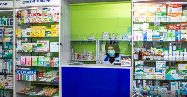 Качественные медикаменты по минимальным ценам: где в Мариуполе искать коммунальные аптеки?
