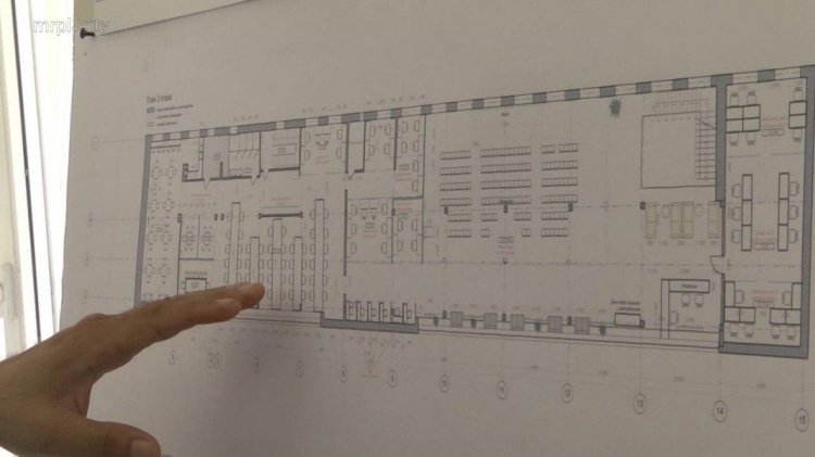 В библиотеке им. Короленко Мариуполя создают современное пространство с повышенной доступностью (ФОТО)