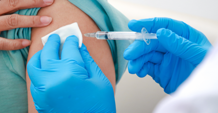 В Мариуполе открыли еще два пункта вакцинации
