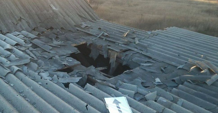 В сети появились фото последствий обстрелов домов на Донетчине (ФОТО)