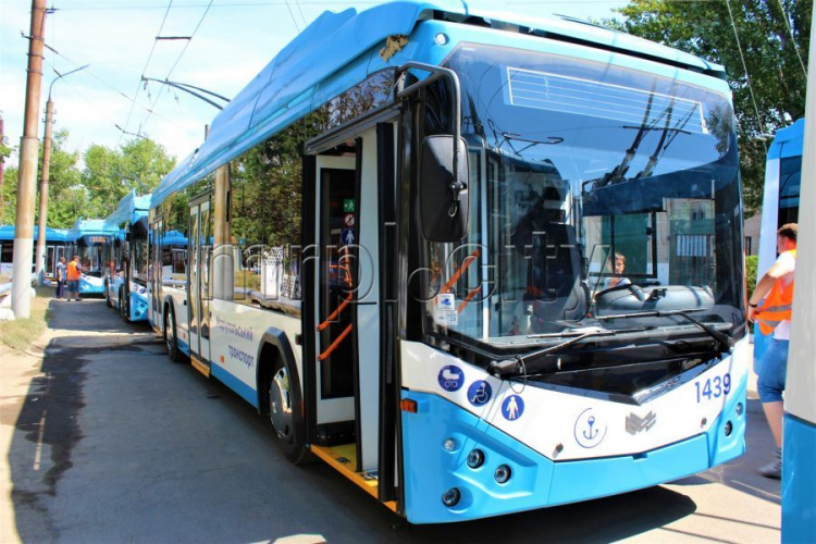 Транспортный парк Мариуполя пополнится 15-ю новыми троллейбусами