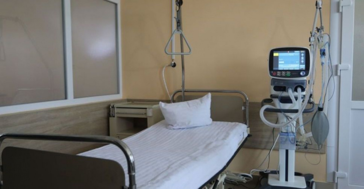 Количество госпитализированных с COVID-19 в Украине выросло почти на 80%