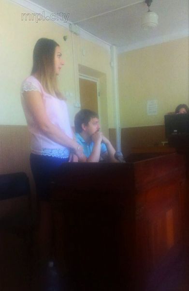 Раунд 2: Бородин vs Гаврилов. Мариупольский суд перенес дело по оскорблению депутата 