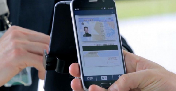 Документы в смартфоне: в Украине презентовали цифровой паспорт