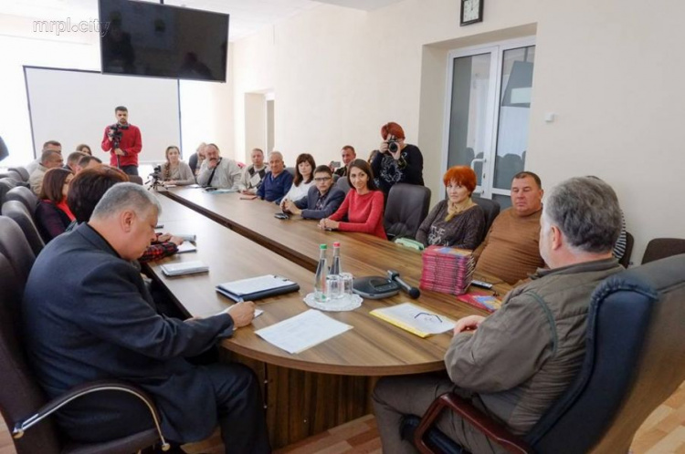 В Донецкой области на 7,7 млн грн проспонсировали «куркулей» (ФОТО)