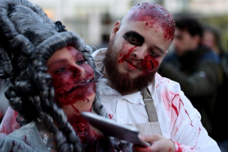 Ужас и веселье: как в мире отпраздновали Хеллоуин (ФОТО)