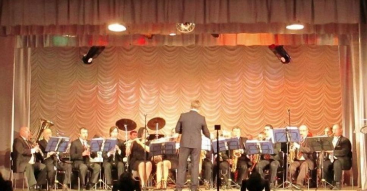 В Мариуполе начала работу первая в Украине камерная филармония