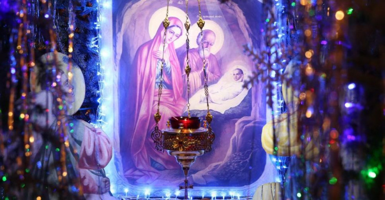 Мариупольцы готовятся встретить Рождество Христово: смысл, история и традиции праздника