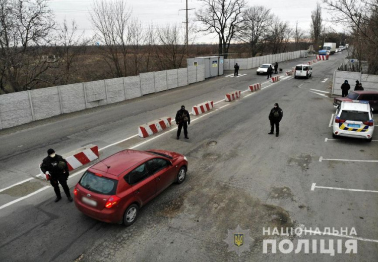 На блокпостах Донетчины задержали почти 300 человек, причастных к «ДНР»